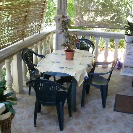 Nada Apartment